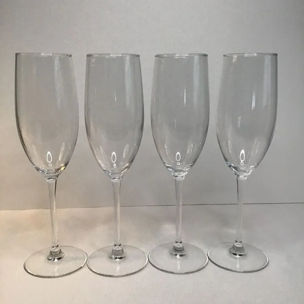 Clear Glass Champagne Flute with long slender stem (Set of 4)